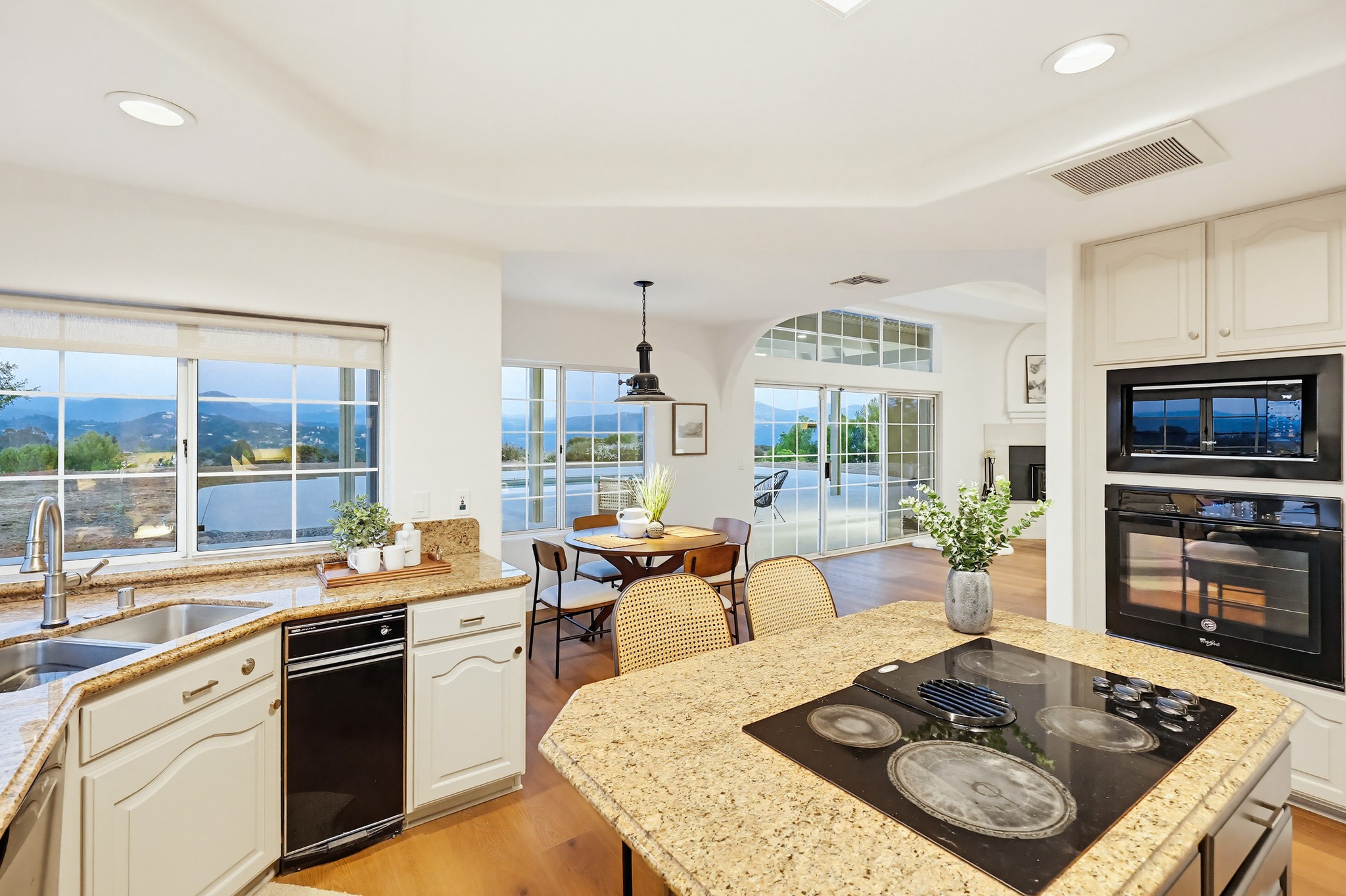 Virtual tour photo 66 of 136 for 974 Bremen Way