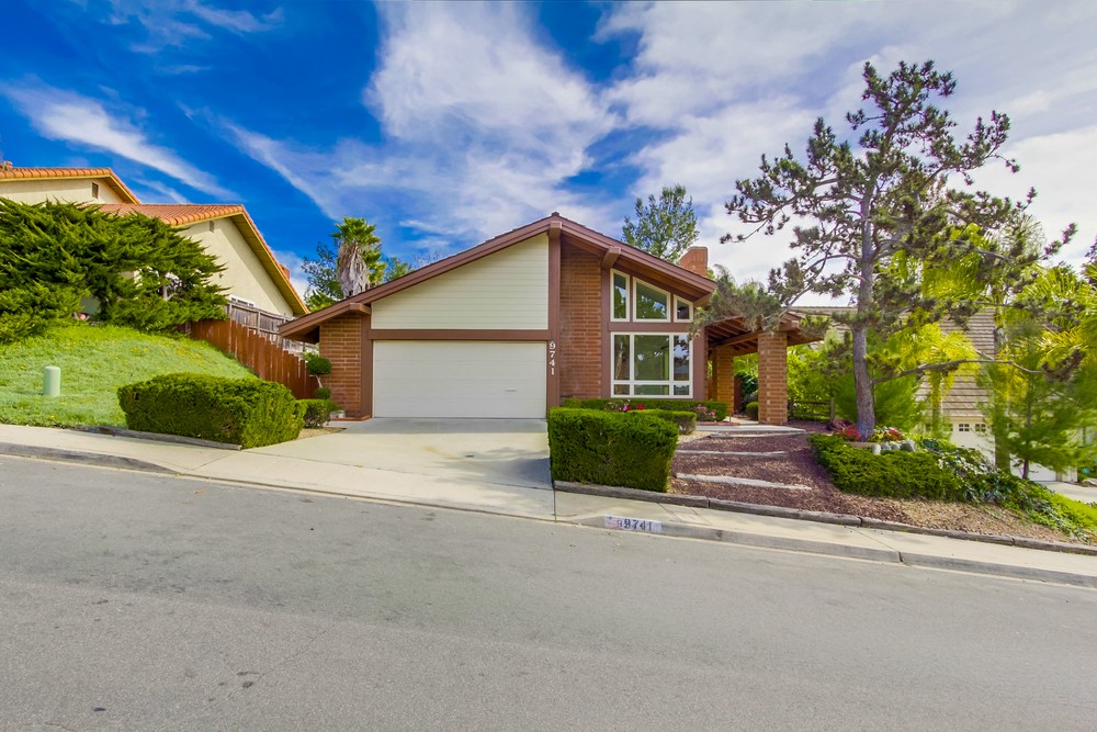 Virtual tour photo 1 of 45 for 9741 Paseo Montril