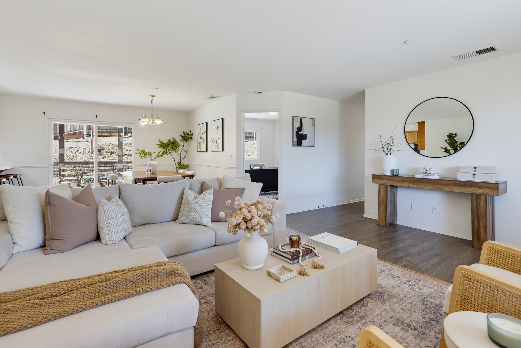 Virtual tour photo 14 of 76 for 9744 Sierra Madre Rd