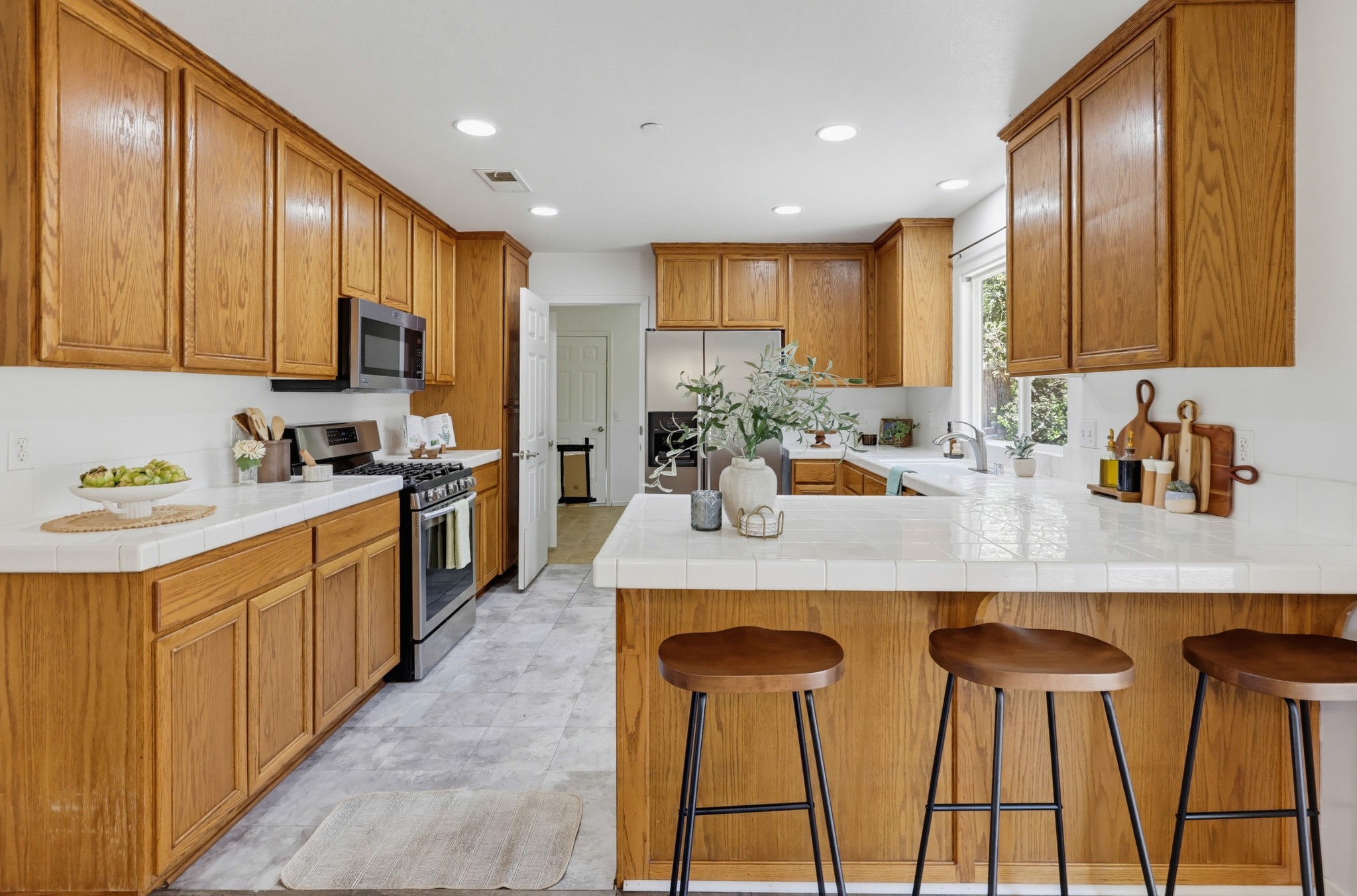 Virtual tour photo 22 of 76 for 9744 Sierra Madre Rd