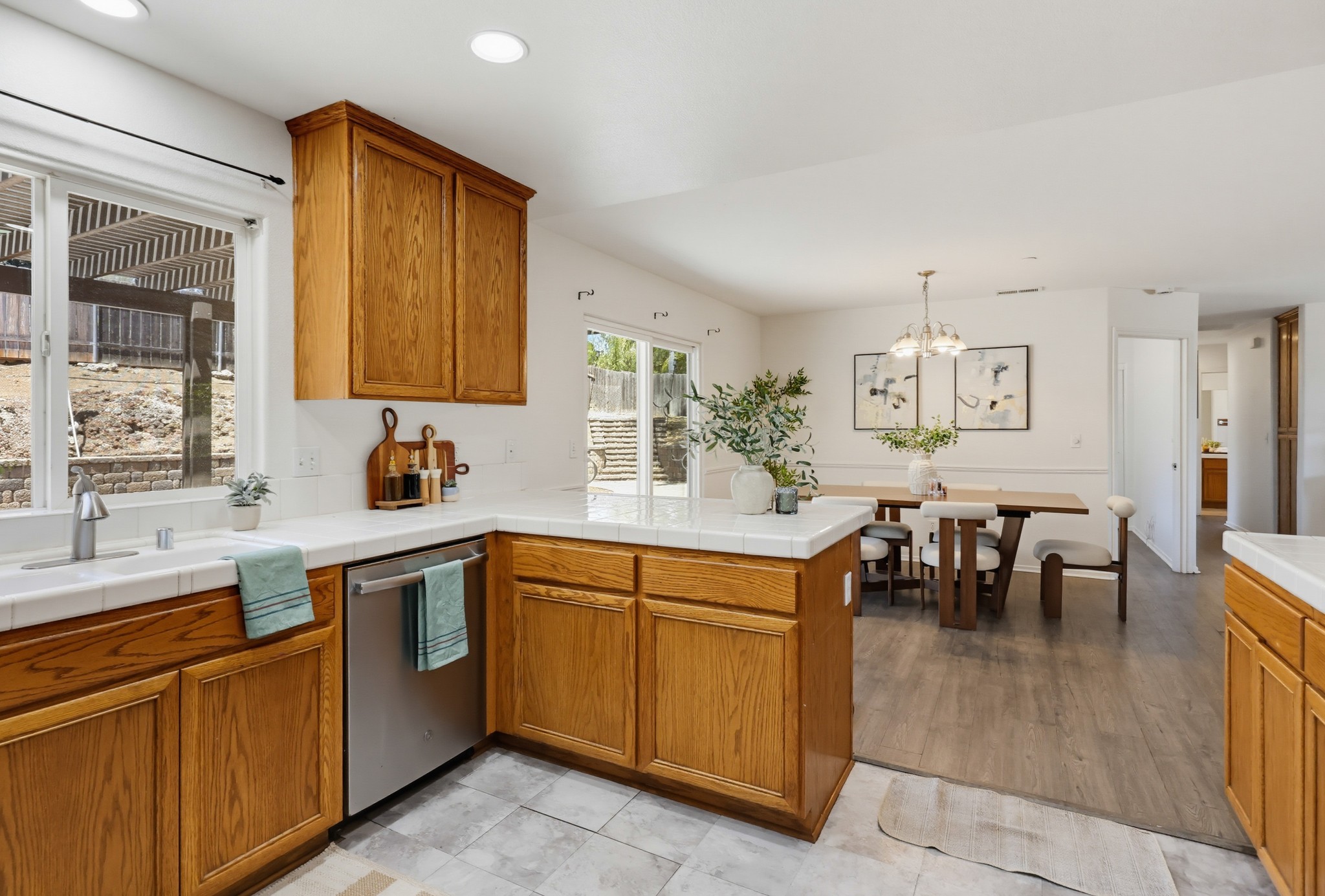 Virtual tour photo 26 of 76 for 9744 Sierra Madre Rd