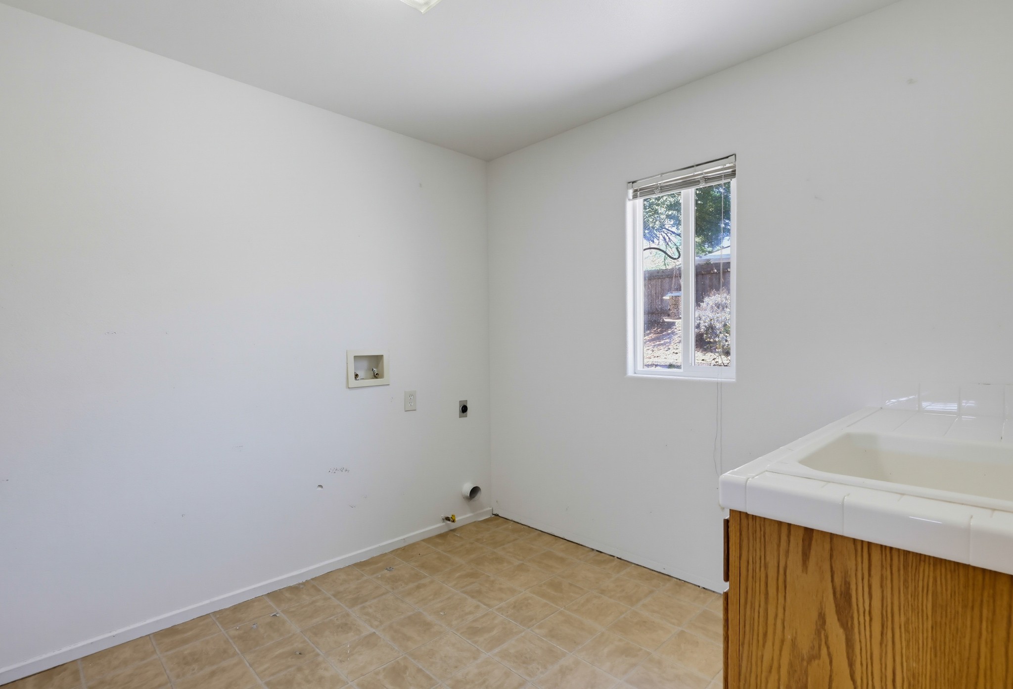 Virtual tour photo 46 of 76 for 9744 Sierra Madre Rd