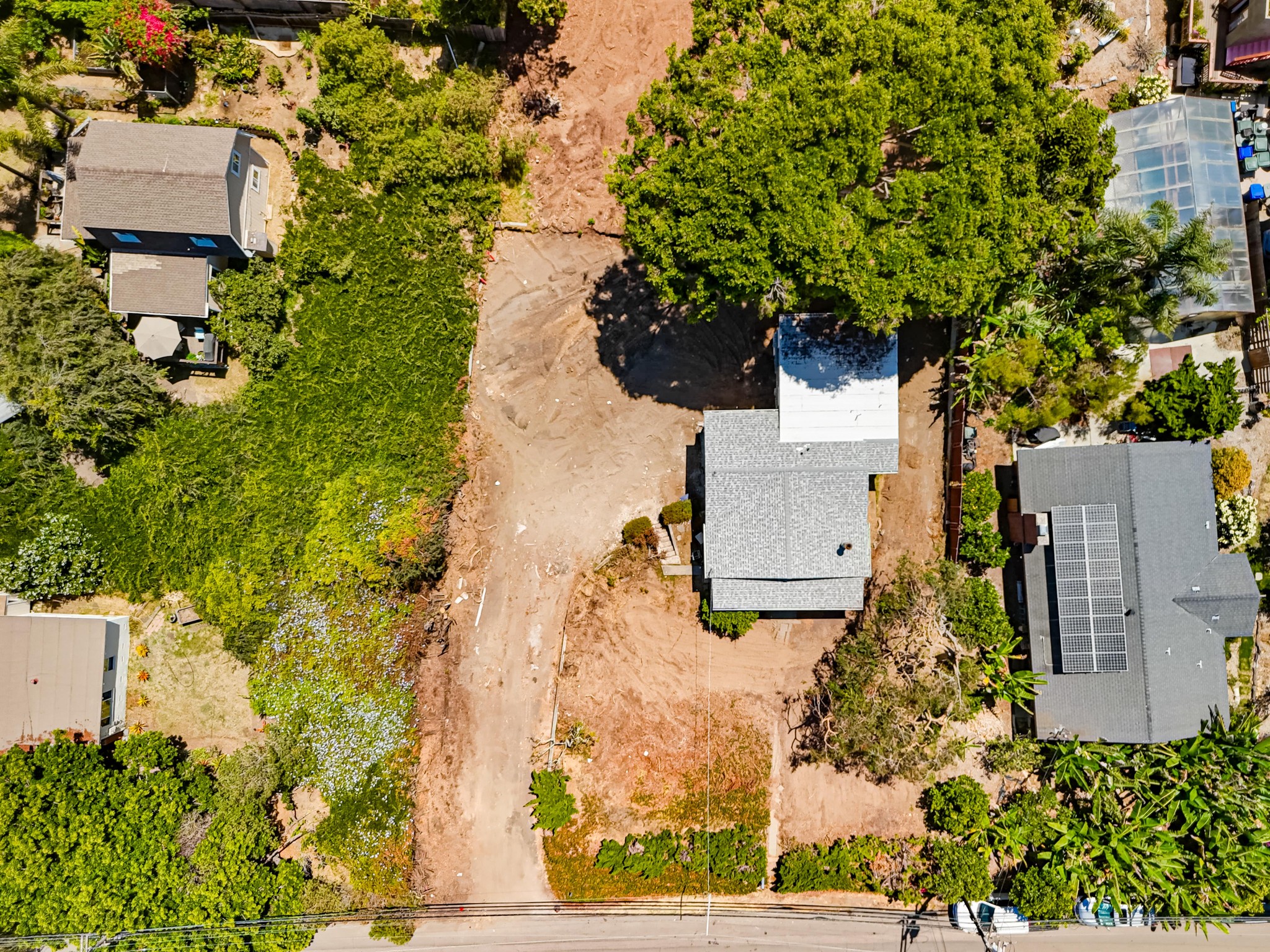Virtual tour photo 8 of 39 for 975 Urania Ave