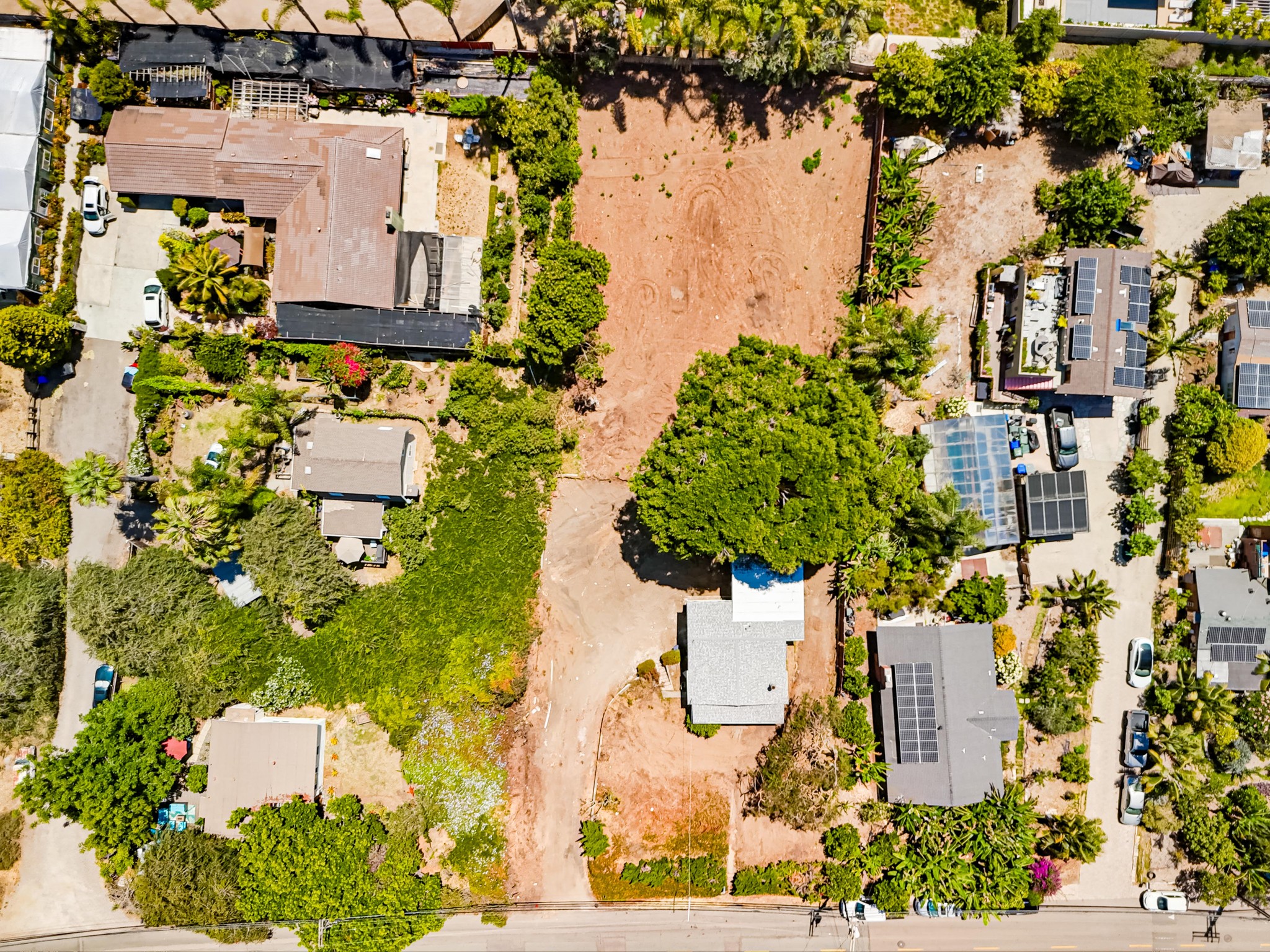 Virtual tour photo 9 of 39 for 975 Urania Ave