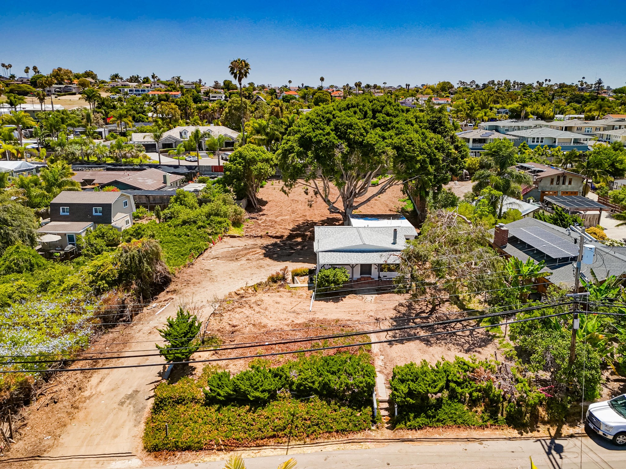 Virtual tour photo 39 of 39 for 975 Urania Ave