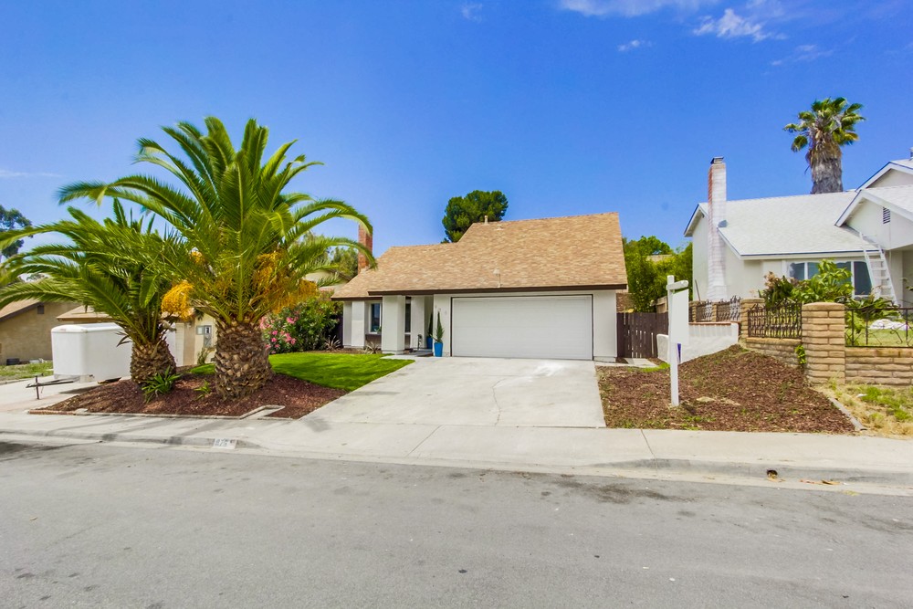 Virtual tour photo 3 of 47 for 976 Di Marino St