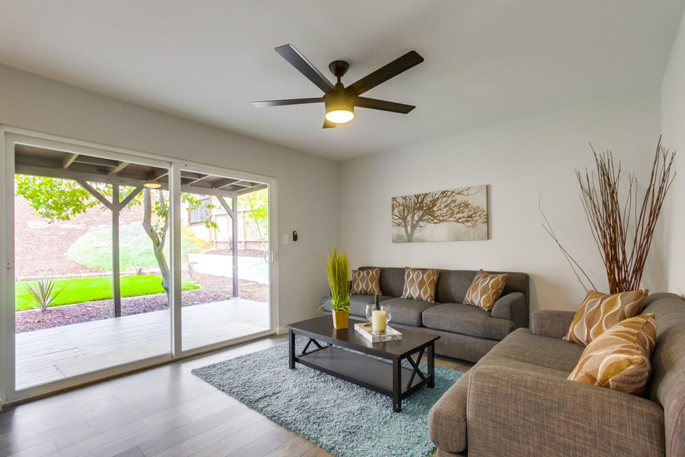 Virtual tour photo 15 of 47 for 976 Di Marino St