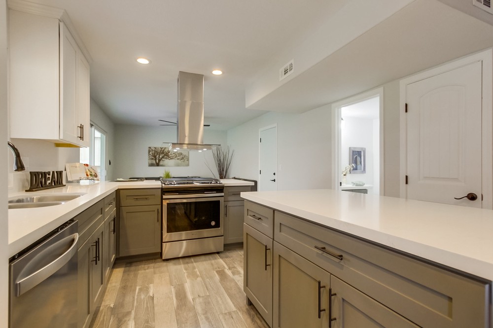 Virtual tour photo 21 of 47 for 976 Di Marino St