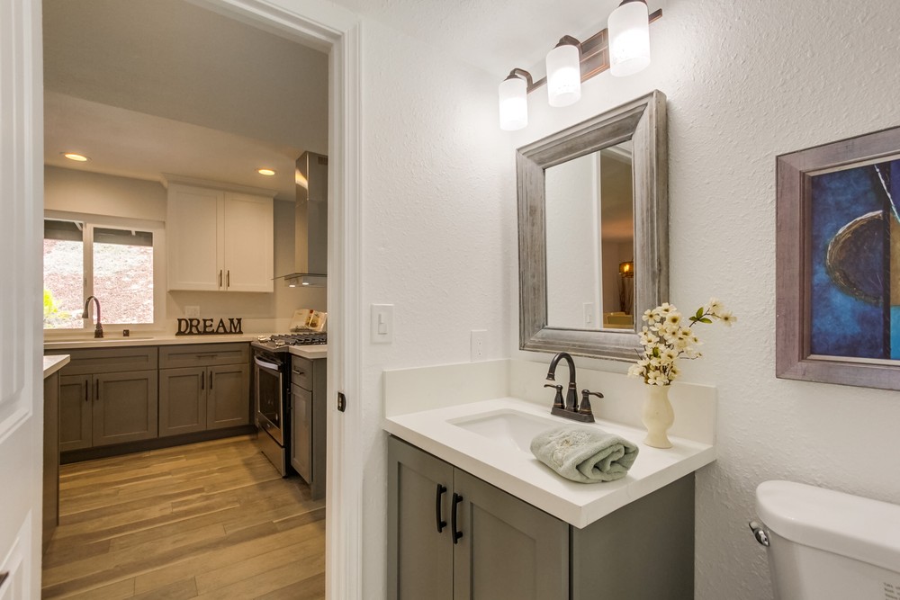 Virtual tour photo 24 of 47 for 976 Di Marino St