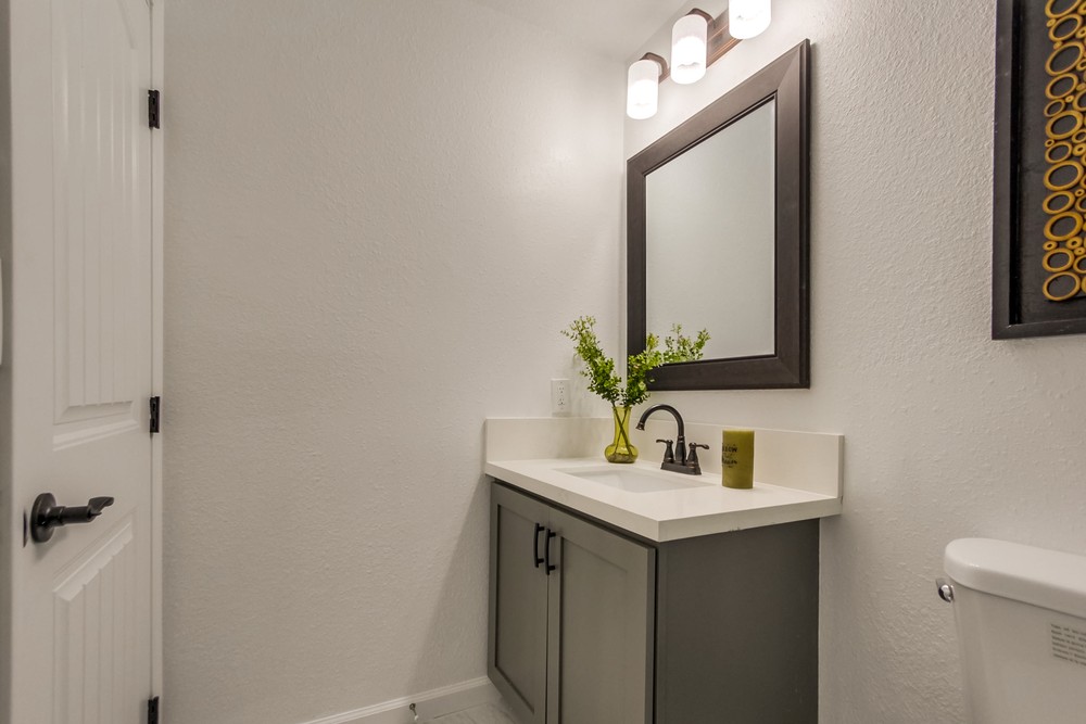 Virtual tour photo 40 of 47 for 976 Di Marino St