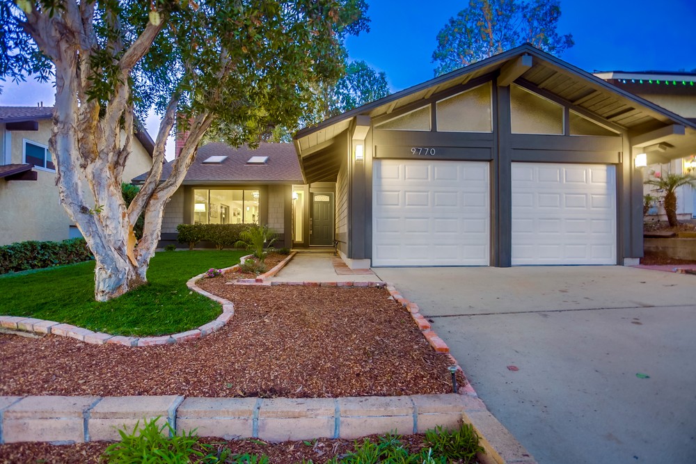 Virtual tour photo 5 of 63 for 9770 Benavente Pl