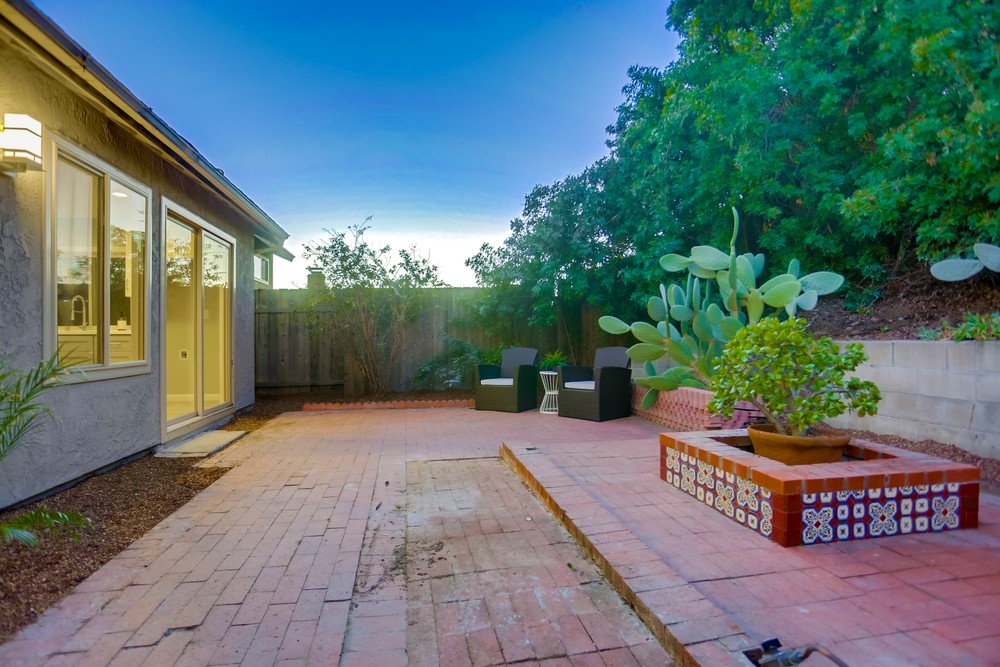Virtual tour photo 7 of 63 for 9770 Benavente Pl