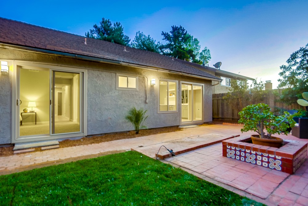 Virtual tour photo 10 of 63 for 9770 Benavente Pl
