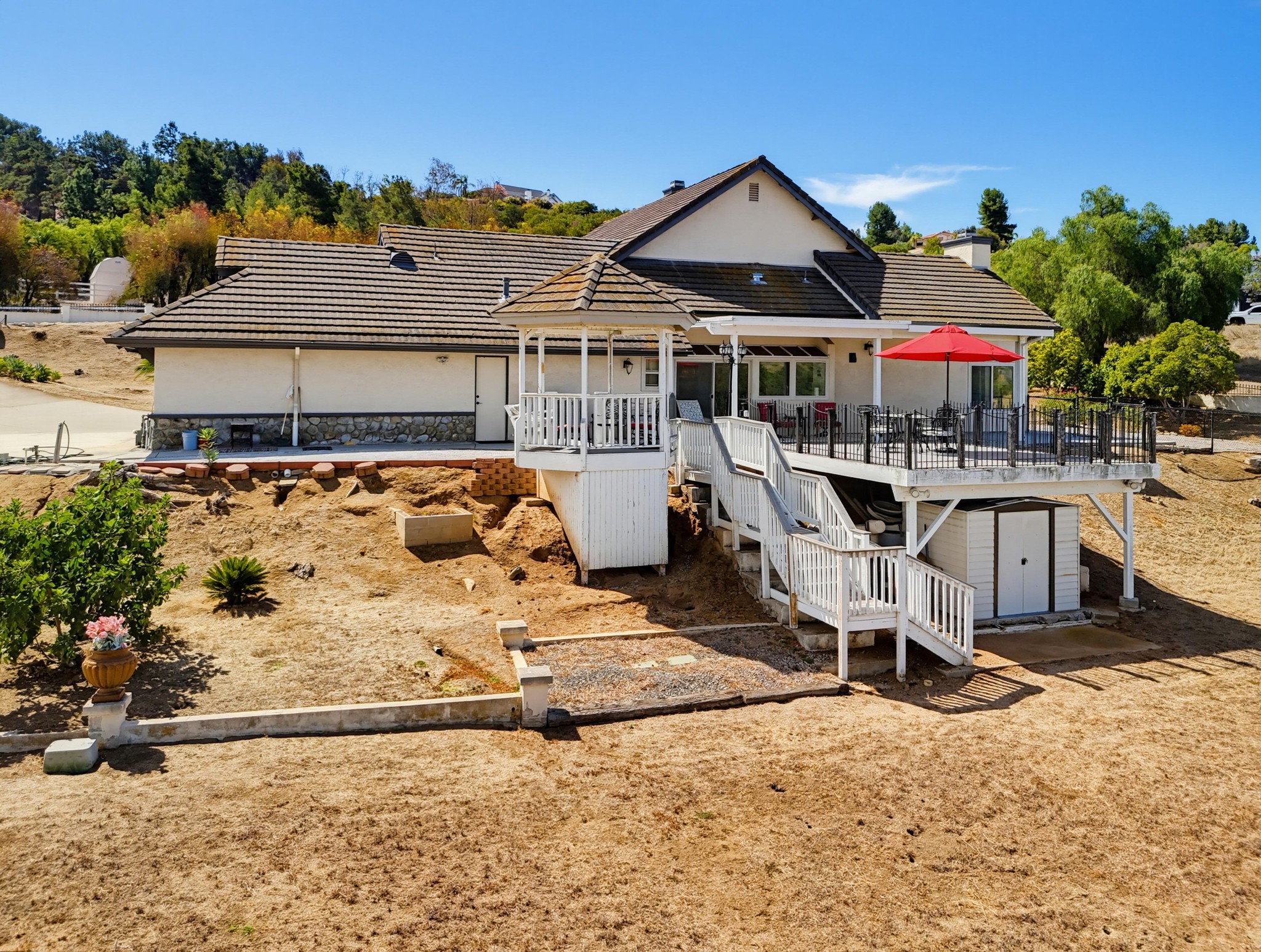 Virtual tour photo 12 of 117 for 9770 Quail Canyon Rd