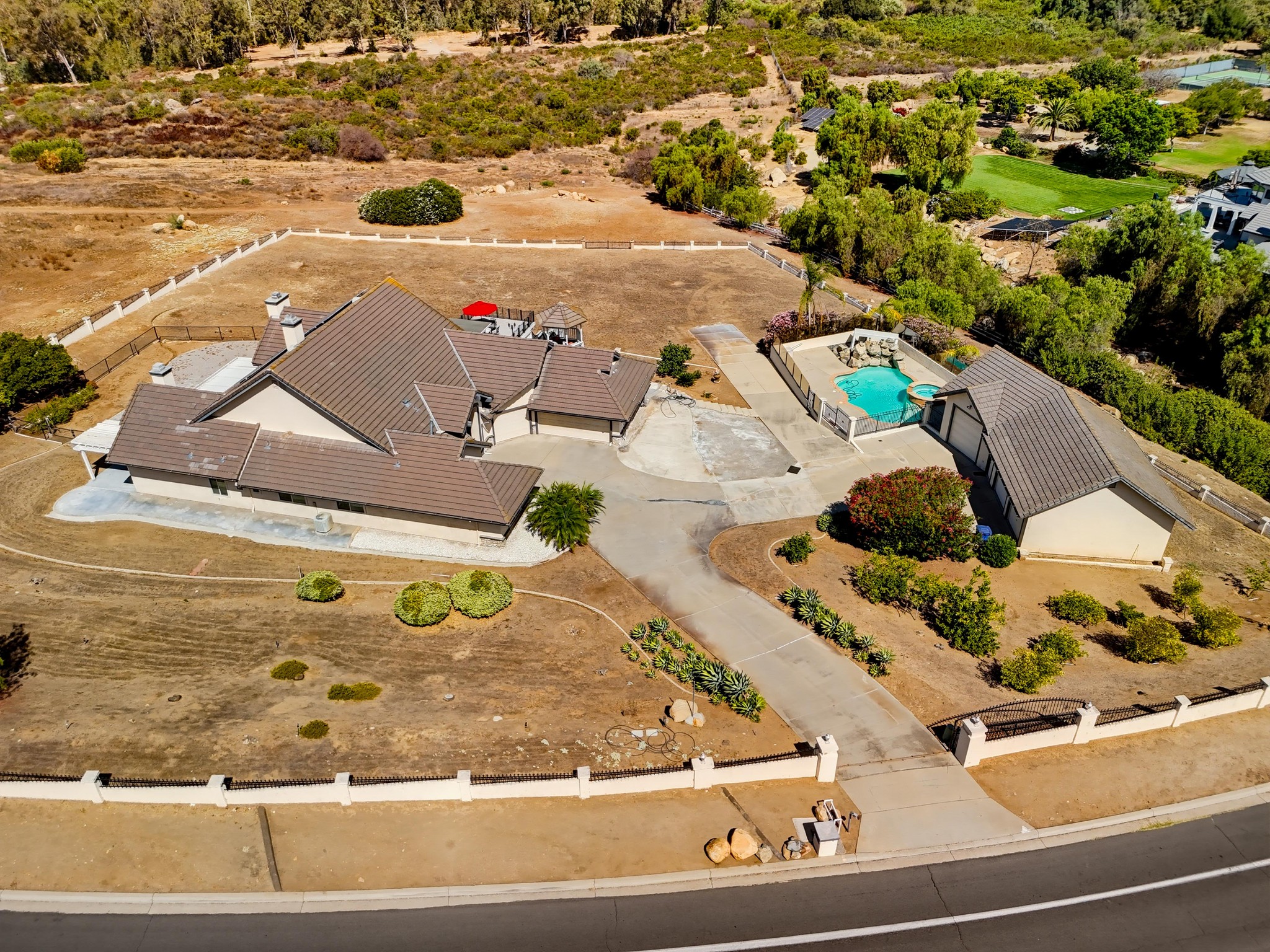 Virtual tour photo 38 of 117 for 9770 Quail Canyon Rd
