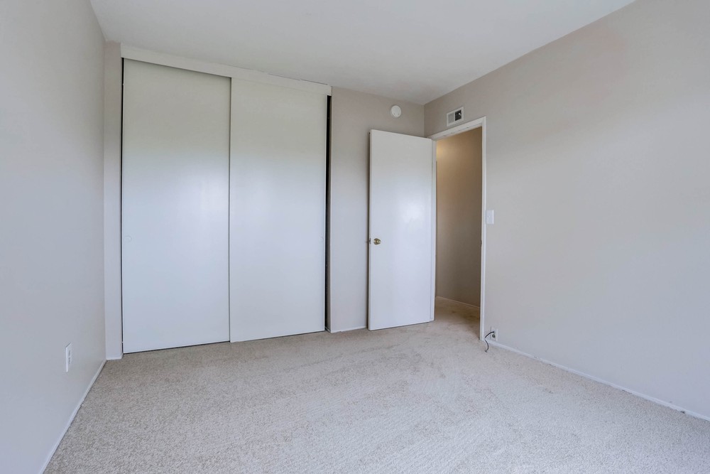 Virtual tour photo 34 of 42 for 9773 Genesee Ave