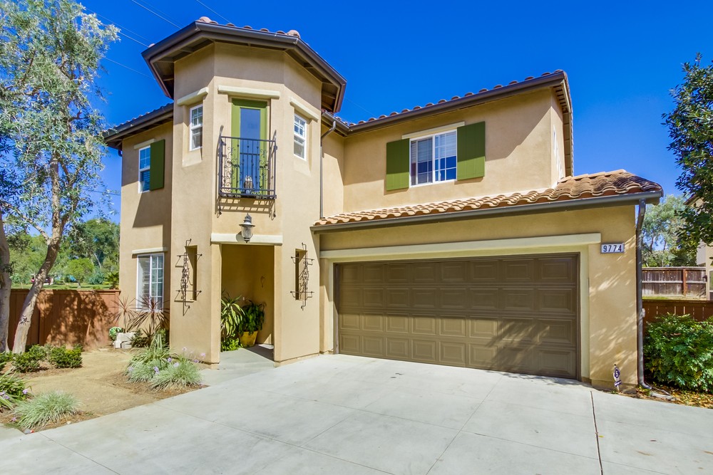 Virtual tour photo 3 of 40 for 9774 Tallus Glen