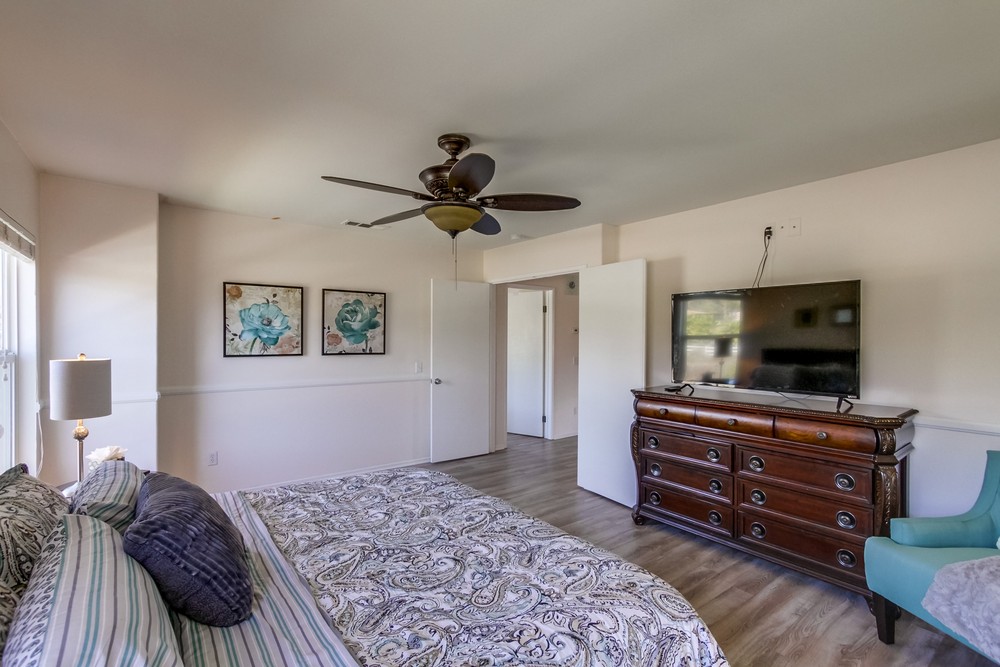 Virtual tour photo 16 of 40 for 9774 Tallus Glen
