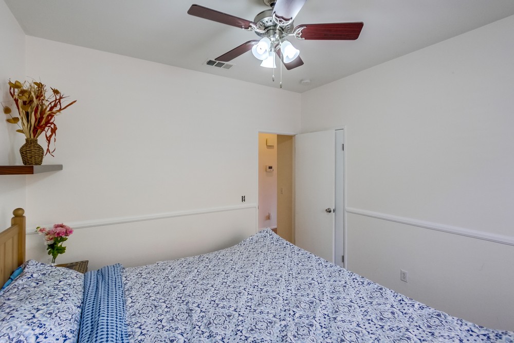 Virtual tour photo 23 of 40 for 9774 Tallus Glen