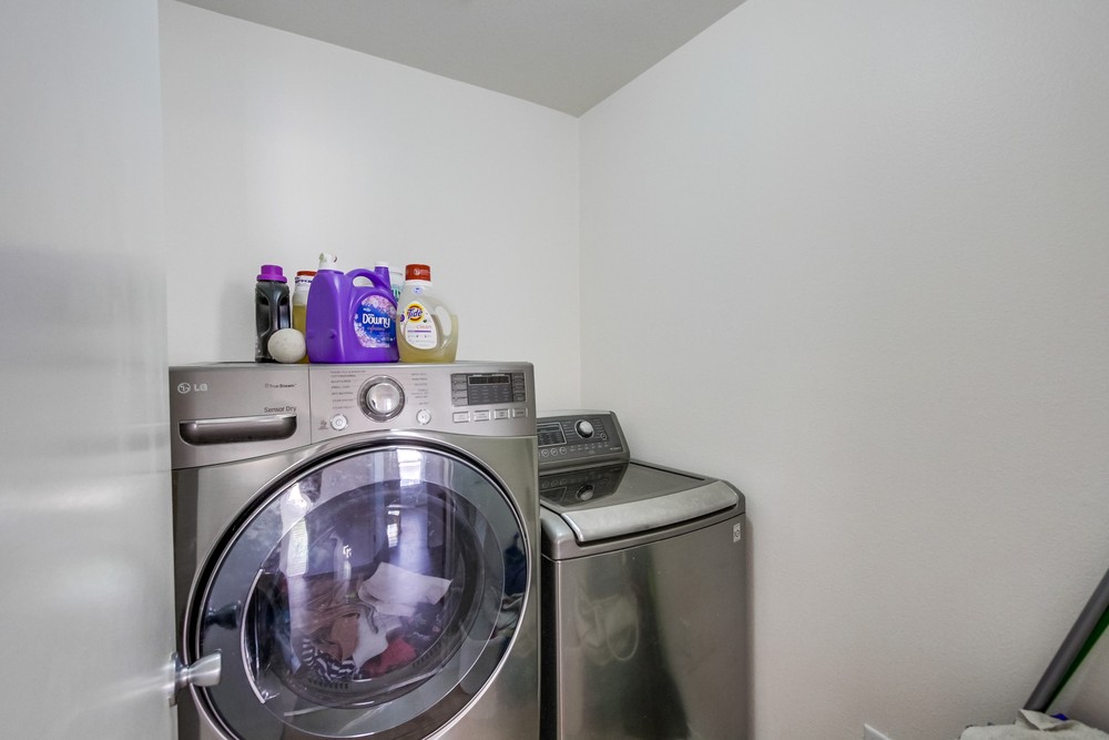 Virtual tour photo 32 of 40 for 9774 Tallus Glen