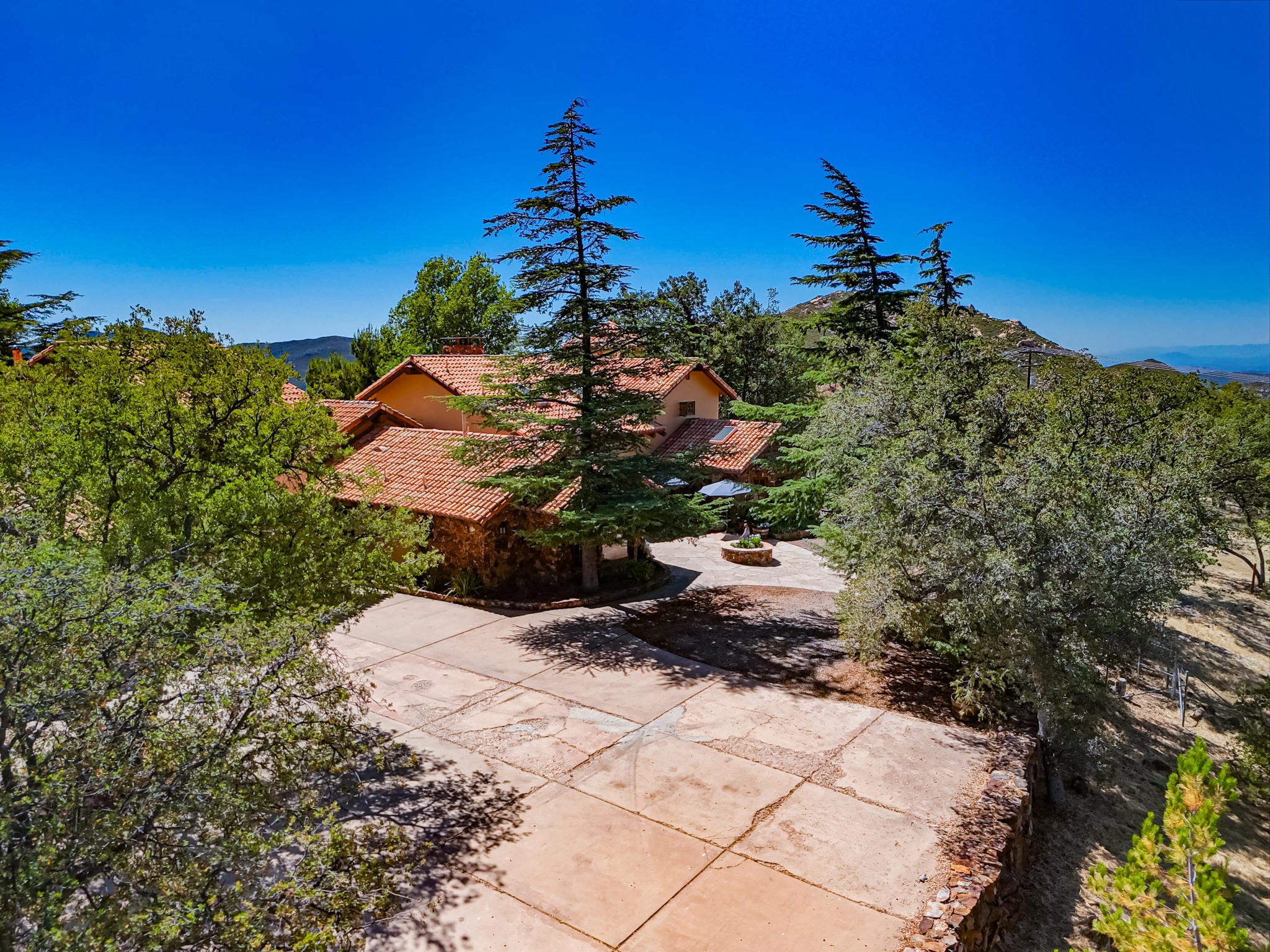 Virtual tour photo 1 of 42 for 9776 Chiquita Rd