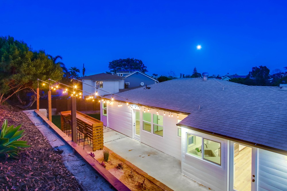 Virtual tour photo 19 of 71 for 978 Manor Way
