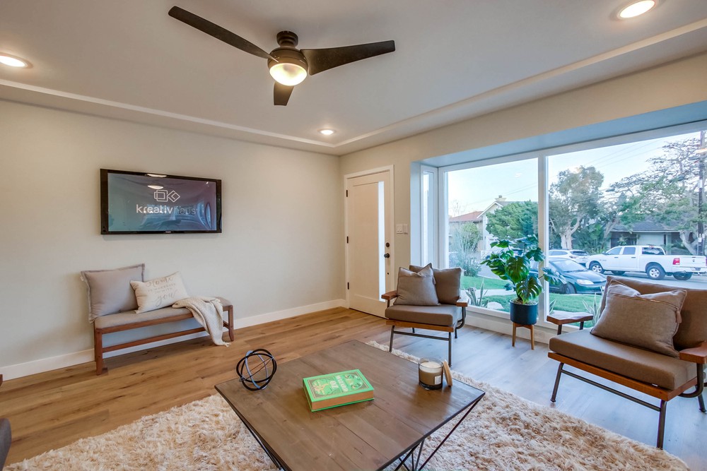 Virtual tour photo 21 of 71 for 978 Manor Way