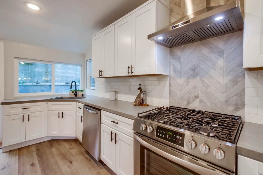 Virtual tour photo 29 of 71 for 978 Manor Way