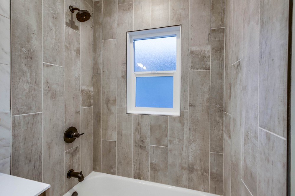 Virtual tour photo 49 of 71 for 978 Manor Way
