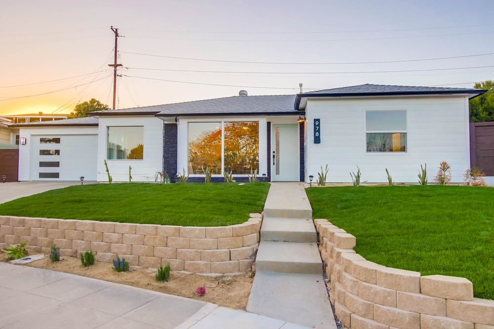 Virtual tour photo 52 of 71 for 978 Manor Way