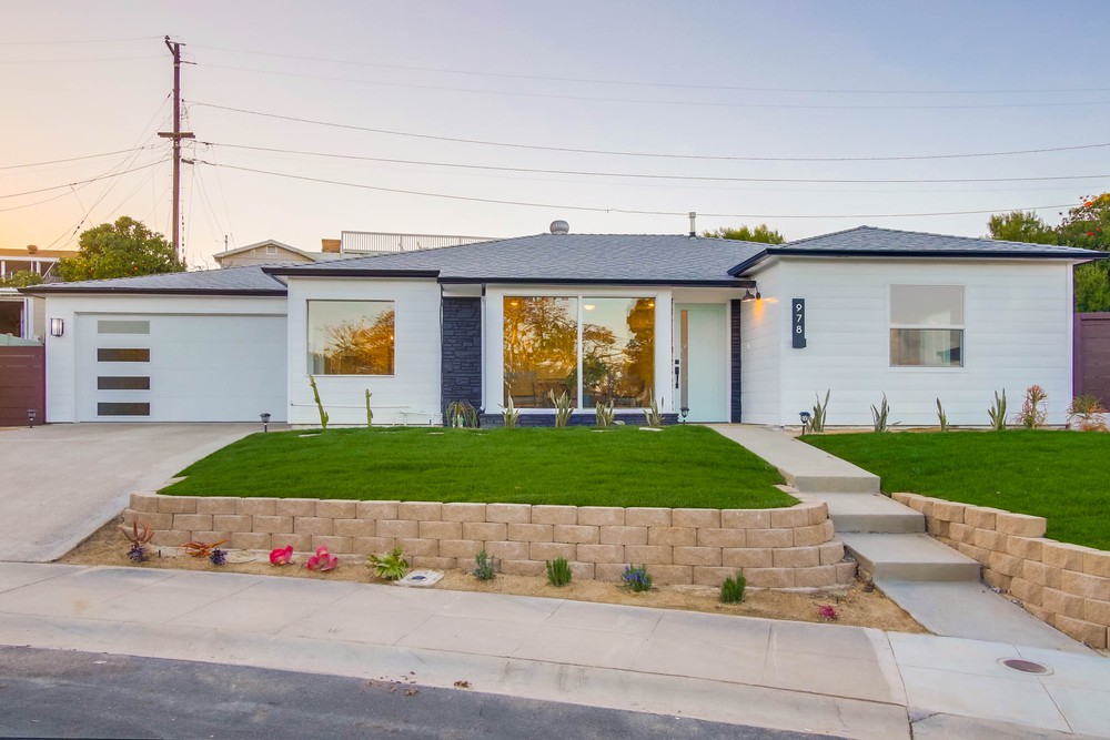Virtual tour photo 53 of 71 for 978 Manor Way