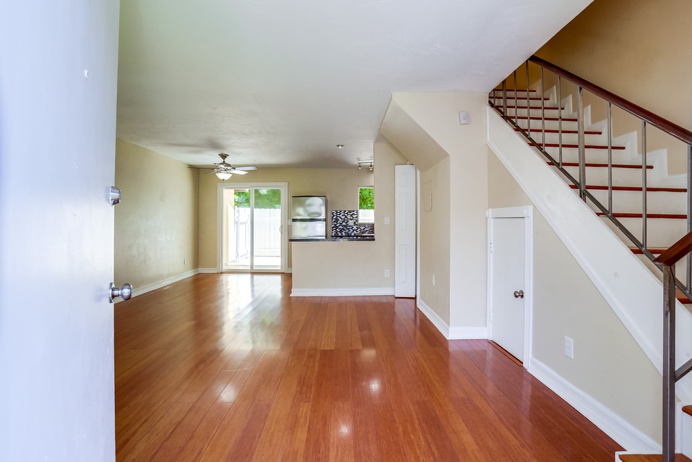 Virtual tour photo 3 of 23 for 9783 Caminito Bolsa