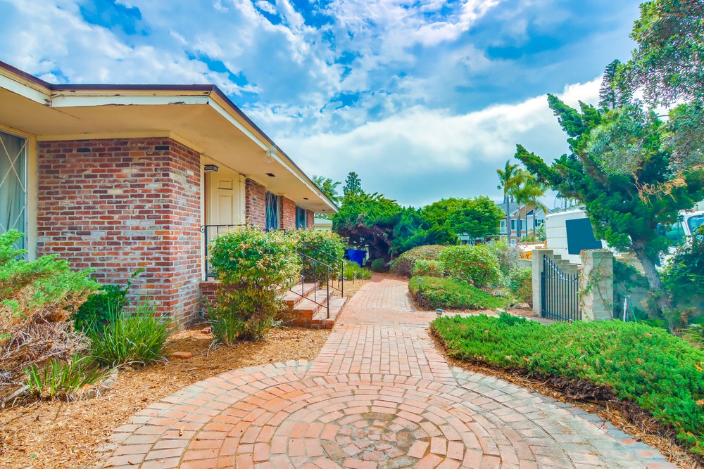 Virtual tour photo 5 of 54 for 980 Scott St