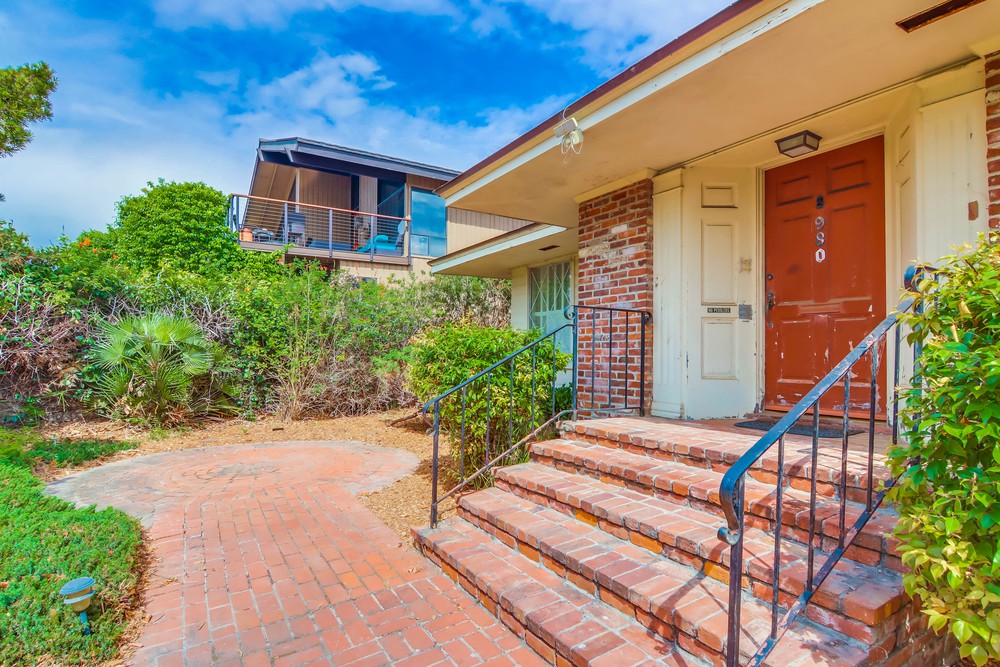 Virtual tour photo 10 of 54 for 980 Scott St