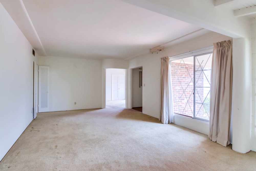 Virtual tour photo 15 of 54 for 980 Scott St