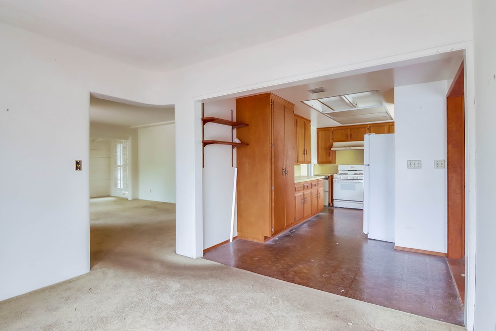 Virtual tour photo 18 of 54 for 980 Scott St