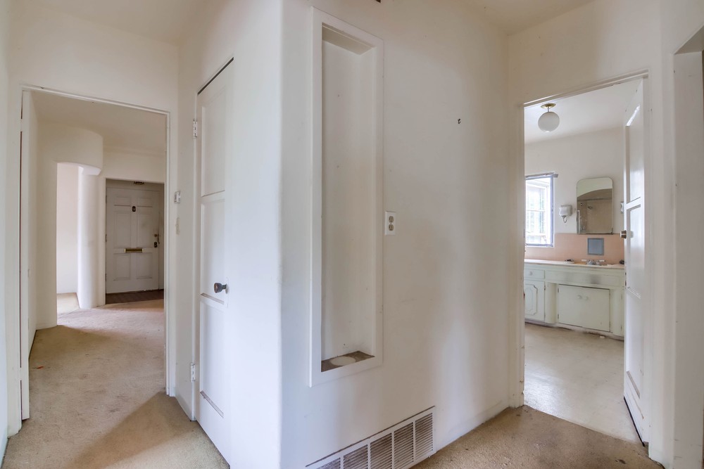 Virtual tour photo 33 of 54 for 980 Scott St