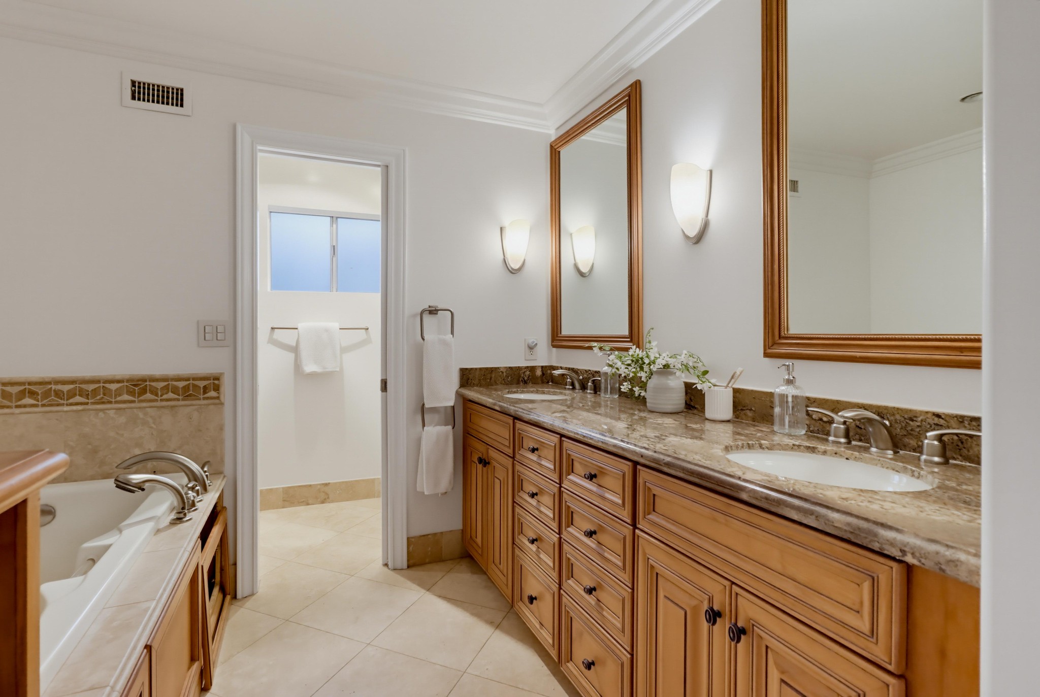 Virtual tour photo 39 of 87 for 9807 Ogram Dr