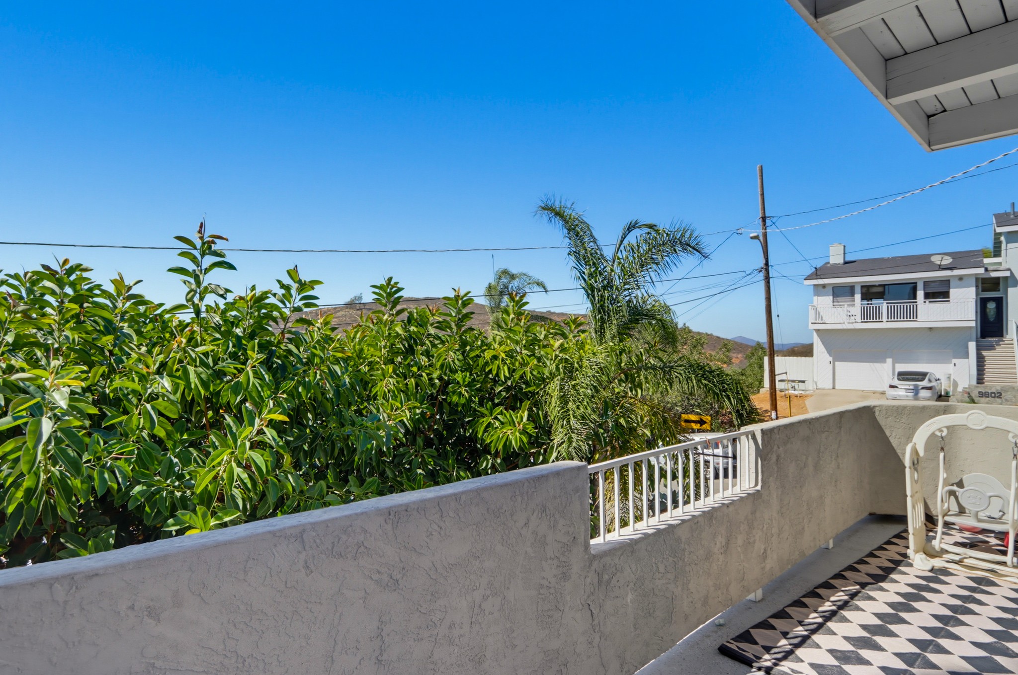 Virtual tour photo 18 of 55 for 9811 Eucalyptus St