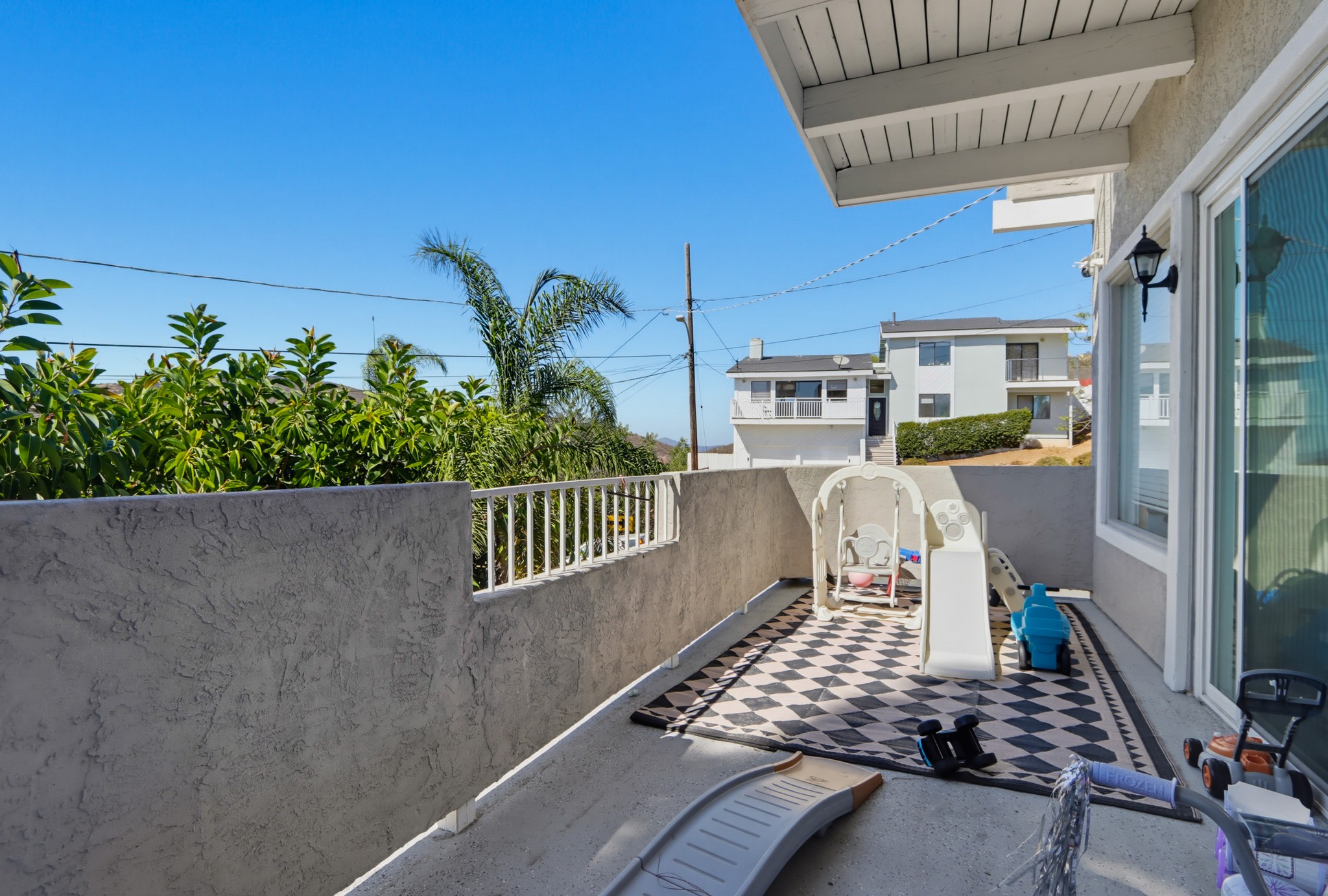 Virtual tour photo 19 of 55 for 9811 Eucalyptus St