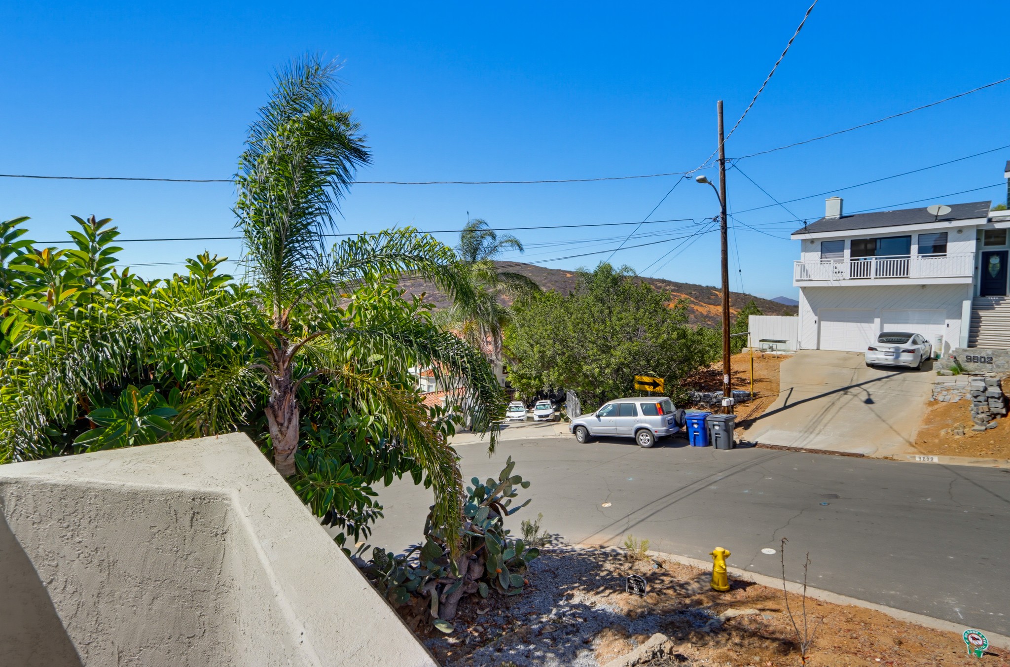Virtual tour photo 21 of 55 for 9811 Eucalyptus St