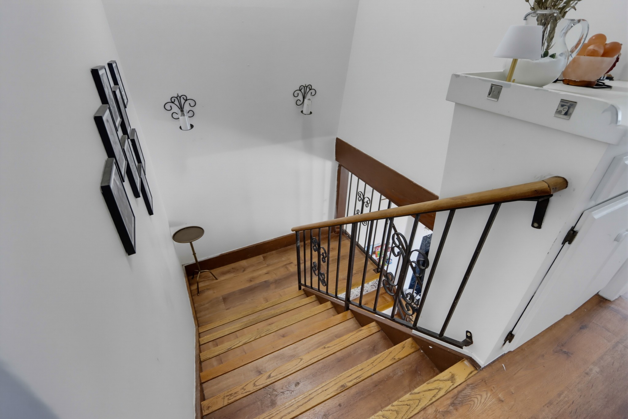 Virtual tour photo 23 of 55 for 9811 Eucalyptus St