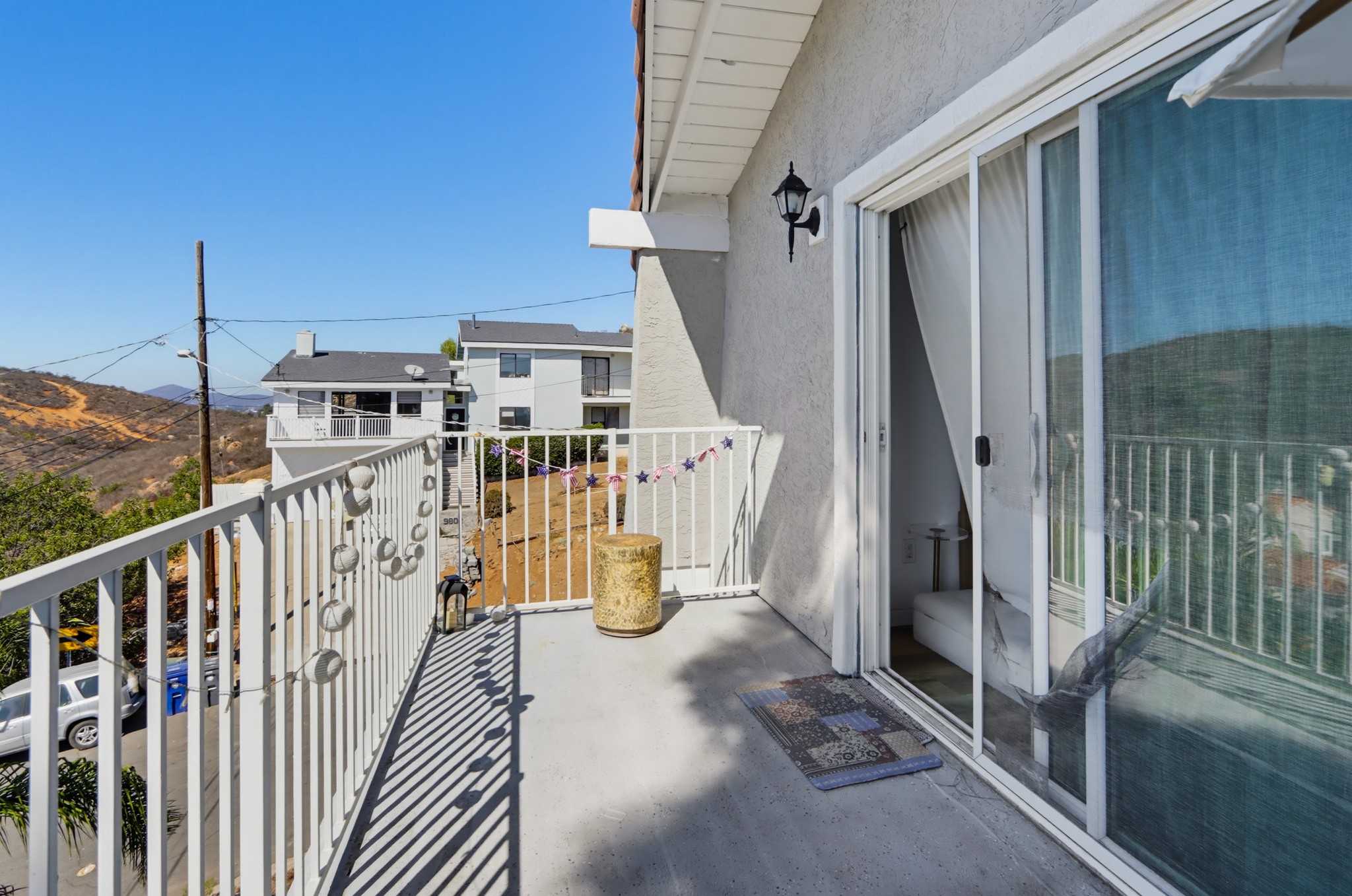 Virtual tour photo 29 of 55 for 9811 Eucalyptus St