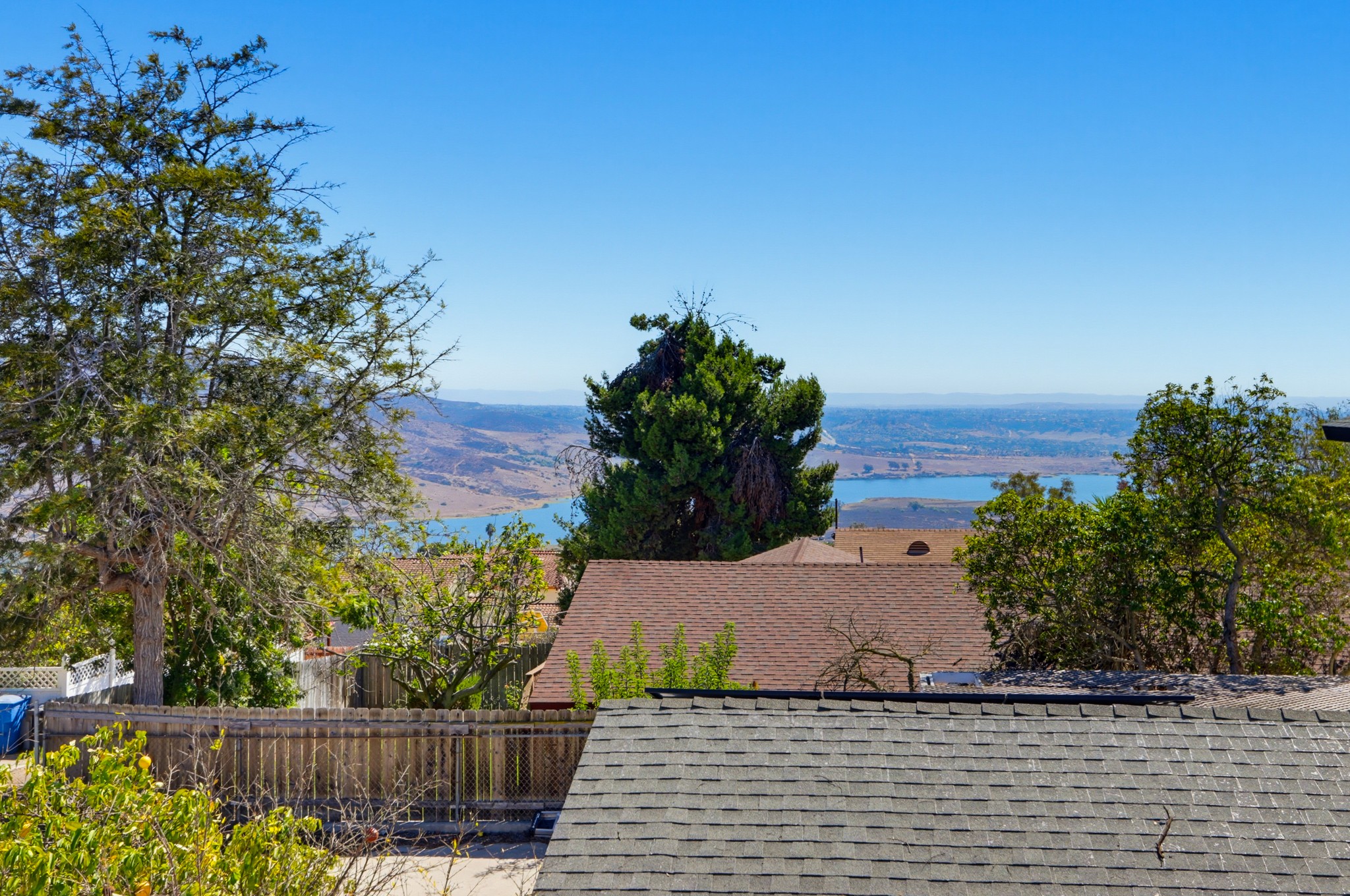 Virtual tour photo 37 of 55 for 9811 Eucalyptus St