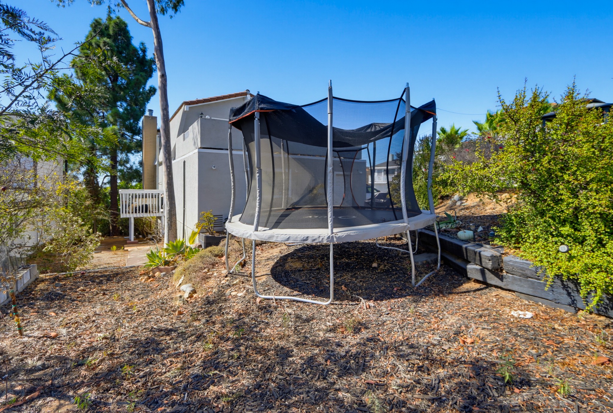 Virtual tour photo 51 of 55 for 9811 Eucalyptus St