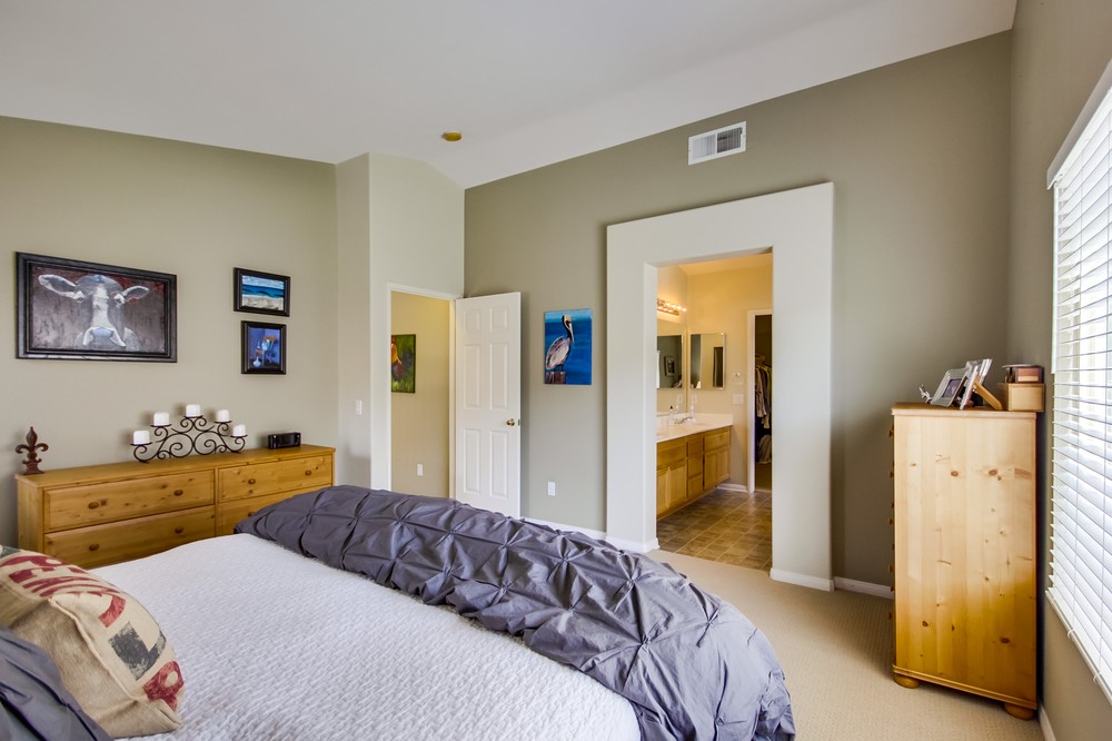 Virtual tour photo 30 of 45 for 9811 Kika Court