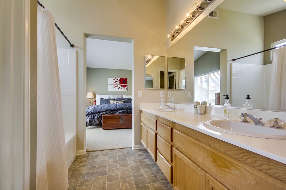 Virtual tour photo 33 of 45 for 9811 Kika Court