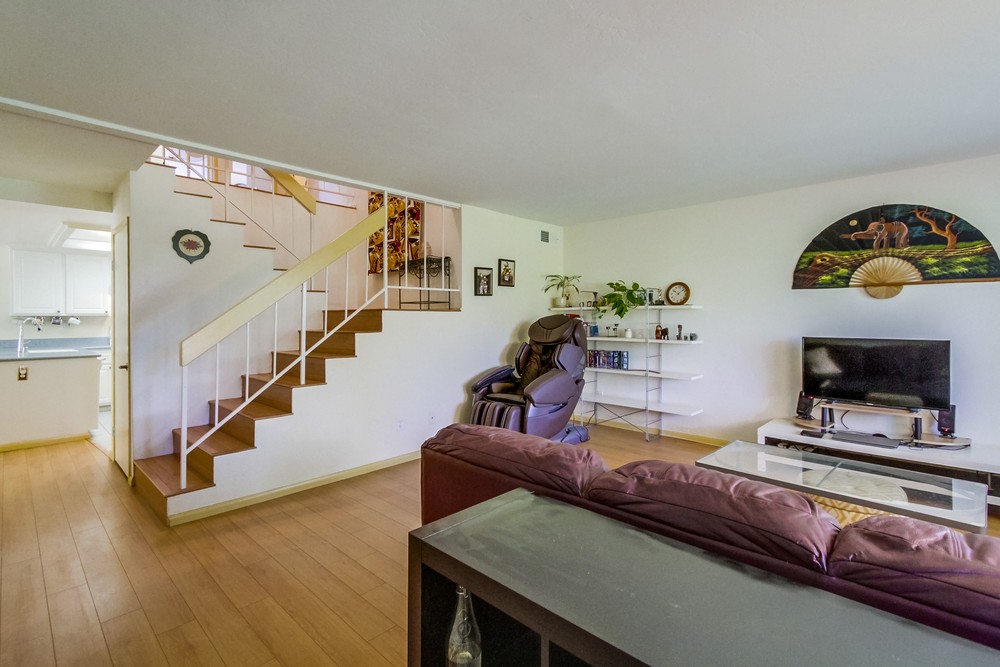 Virtual tour photo 5 of 47 for 9816 Rimpark Way