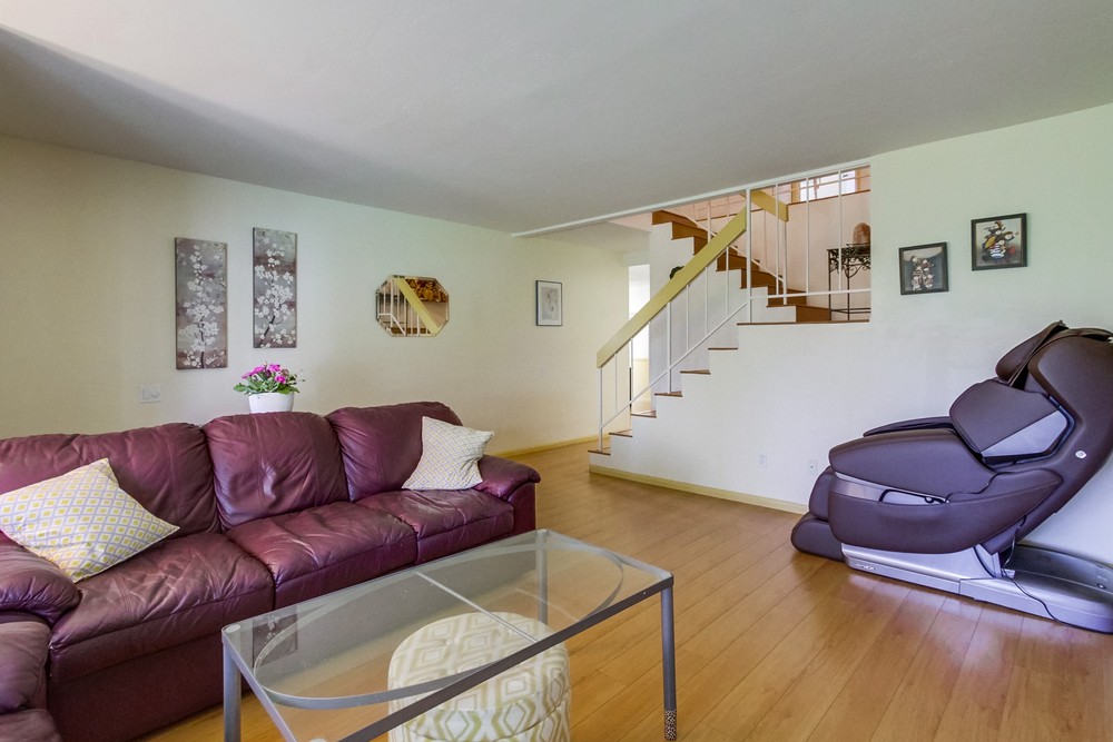 Virtual tour photo 9 of 47 for 9816 Rimpark Way