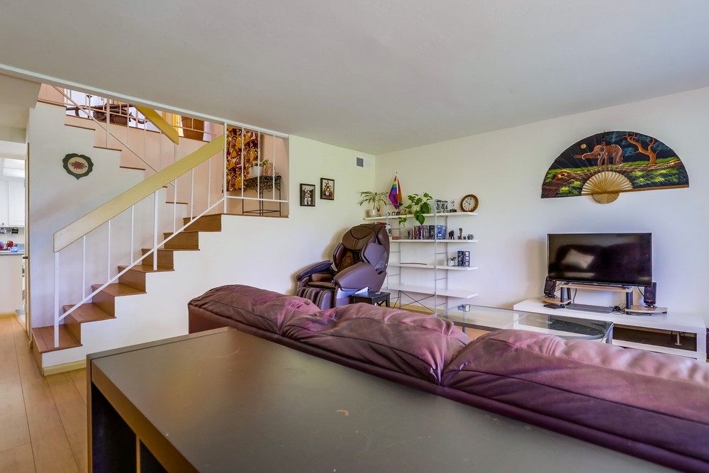 Virtual tour photo 5 of 41 for 9816 Rimpark Way